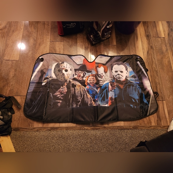 Horror Characters Windshield Sunscreen - Picture 11 of 13